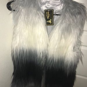 CLEARANCE-Military Hippie Faux Fur Vest